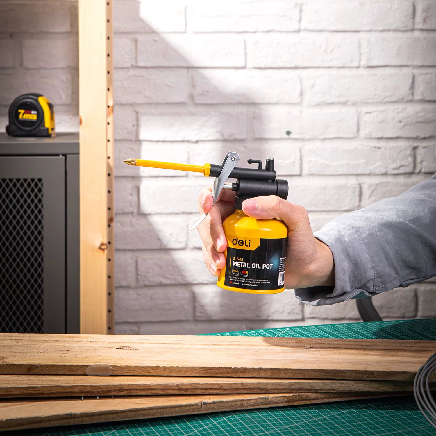 Oil Can Lubrication Metal High Pressure Pump Grease Guns Car Oil Pot Bottle Car Repair Tool 180Ml 220Ml 300Ml 450Ml