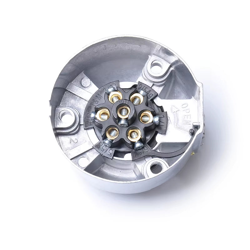 12V 7 Pin round Plug Female Metal Trailer Socket Adapter Waterproof Trailer Towbar Connector for Trailer